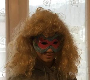 PARRUCCA BIONDA DI CARNEVALE DA DONNA