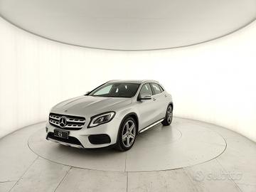 MERCEDES-BENZ GLA 220 d Premium 170cv auto