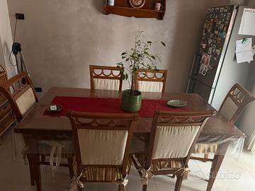 tavolo con sei sedie