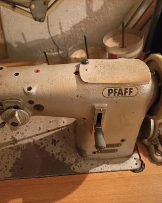 macchina da cucire PFAFF 138