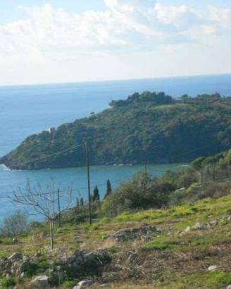 Terreno di 2300 m² a Gaeta