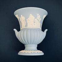Vaso neoclassico Wedgwood jasperware