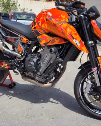 KTM Duke 790L 2024