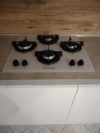 piano cottura a gas Ariston