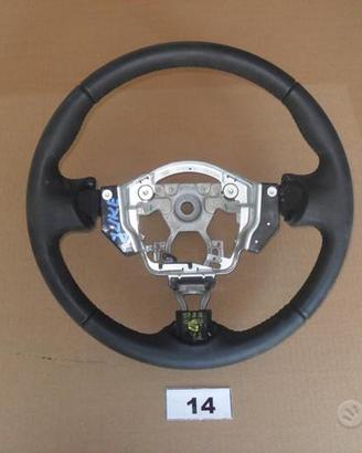 Volante nissan juke