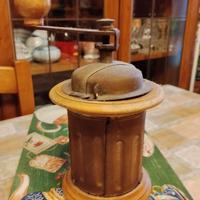 Macinacaffè d'Epoca