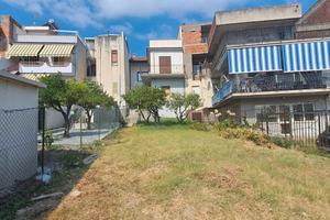 SPADAFORA Casa singola 2 livelli + mq.250 esterno