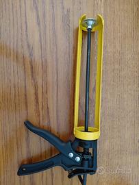 pistola per sigillare