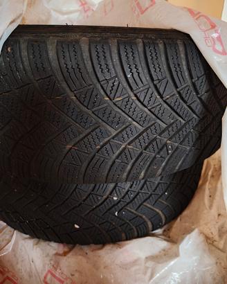 Gommme Hankook 195/55/16 invernali Renault Clio