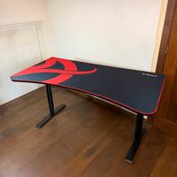 Scrivania da Gaming Arozzi Arena