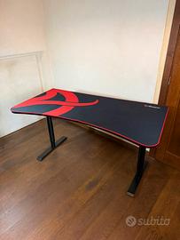 Scrivania da Gaming Arozzi Arena