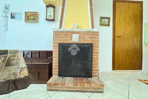 CASA INDIPENDENTE A SAN MARTINO VALLE CAUDINA