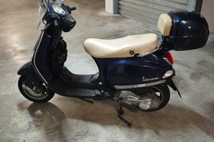 Vespa LX 150
