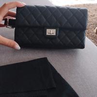 CHANEL UNIFORM MARSUPIO 2.55 in PELLE CAVIAR NERO