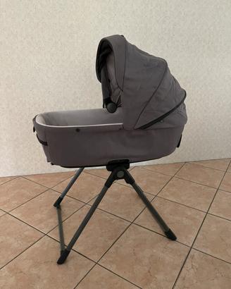 Trio Inglesina aptica