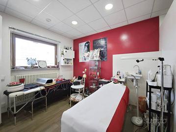Attività / Licenza di 60 m² con 4 locali a Sandigl
