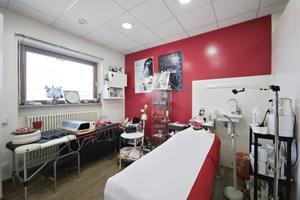 Attività / Licenza di 60 m² con 4 locali a Sandigl