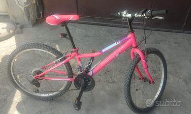 Mountain bike ragazza