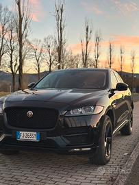 Jaguar F-pace r-sport black edition