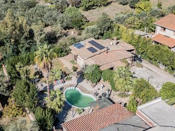 VILLA SINGOLA A ANGUILLARA SABAZIA