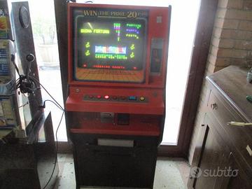 Consolle videogiochi Bac Gum cabinato anni80