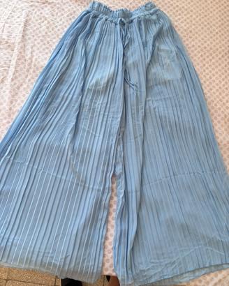 Pantalone a zampa delefante