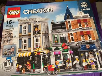 LEGO 10255 Piazza dell’Assemblea NUOVO