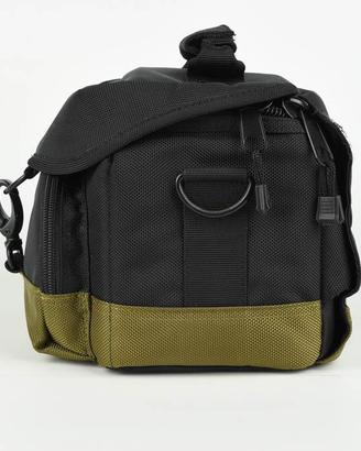 Borsa Canon Nero-verde USATO GARANTITO PER DUE ANN