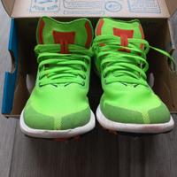 Scarpe chiodate atletica leggera