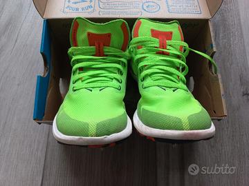 Scarpe chiodate atletica leggera