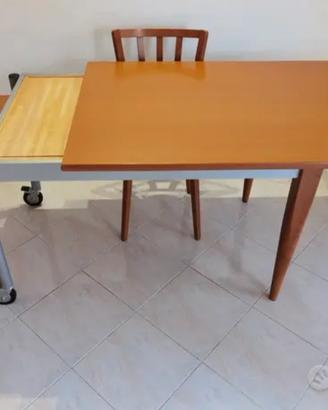 tavolo di design + sedie