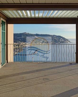 Villa di 235 m² con 5 locali e box auto a Bordighe