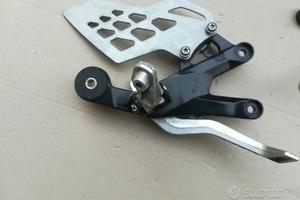PEDANA DESTRA NUOVA BMw S 1000 RR 2009 2010 11 12