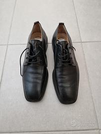 Scarpe nere Bata 