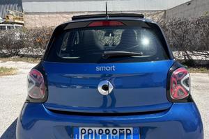SMART FOURFOUR
