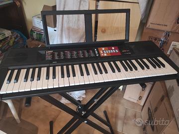 tastiera Yamaha f51 con aupporto