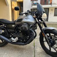 Moto Guzzi V7 Stone 850 - 2023 - 10000km