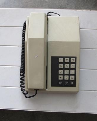 Telefoni fissi a tasti