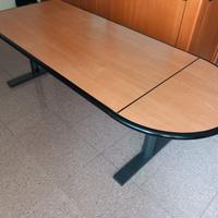 SCRIVANIA PER UFFICIO CON PENISOLA TONDA