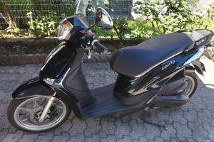 Piaggio Liberty 50 iGet E5