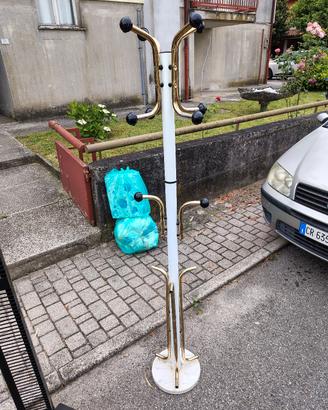 Arredo Porta CD e appendino appendiabiti
