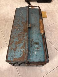 Cassetta attrezzi usag vintage