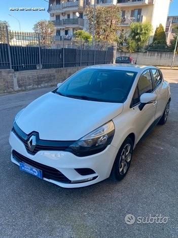 Subito - Auto import Export s.r.l. - Renault Clio 1.5 Dci Fine 2019 Full  PERFETTA - Auto In vendita a Napoli
