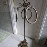 Stelo per asciugamani bagno