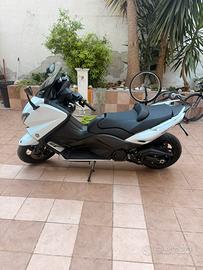 TMAx 530