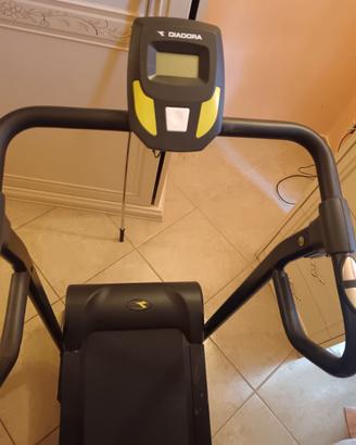 Tapis roulan magnetico diadora