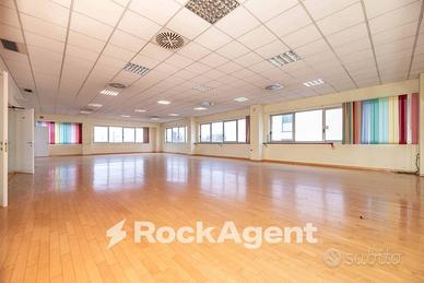 PALESTRA, UFFICI O SALA DA BALLO