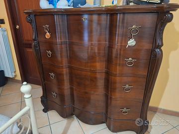 Como' e comodini stile 800 siciliano