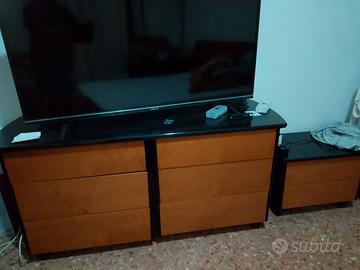 Camera da letto con letto contenitore