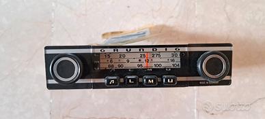 Auto Radio anni 70 marca GRUNDIG